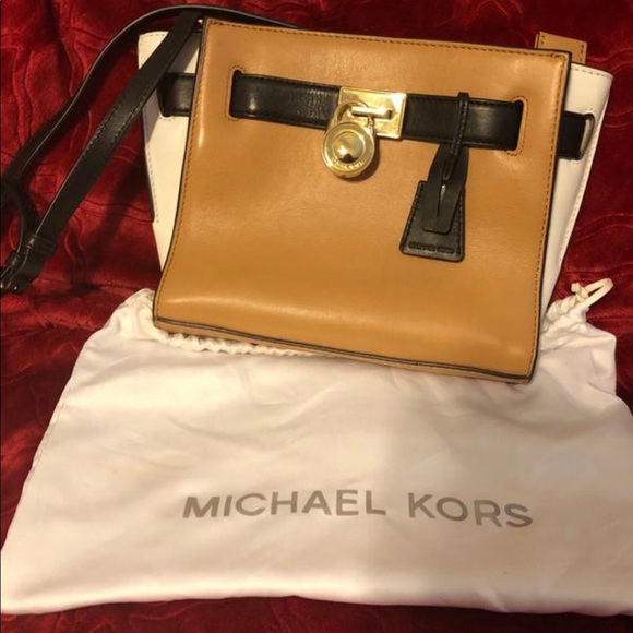 Michael Kors Purse - Picture 4 of 5